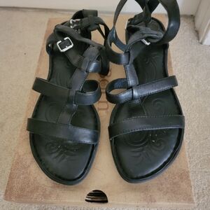 Born Black Leather Sandals Size 11